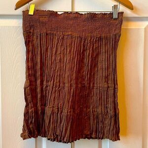 BROWN CRINKLE SKIRT SIZE LARGE NWT